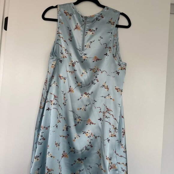 Blue Floral Dress - Picture 2 of 3